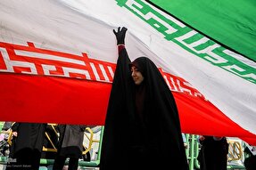 حضور مردم در ۲۲ بهمن برای مستضعفین جهان دلگرمی است