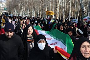 حضور در راهپیمایی 22 بهمن پیوند مستحکم ملت ایران با نظام جمهوری اسلامی است