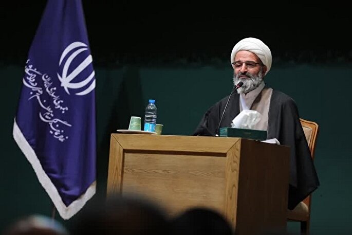 تشکل‌های دانشجویی می‌توانند به تسریع تحولات دانشگاهی کمک کنند 