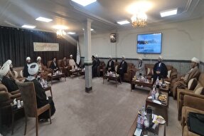 ائمه جمعه مطالبات به حق مردم را به مسئولان ارائه دهند