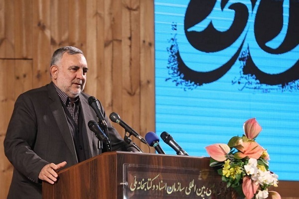 انتشار روز جمعه//// از رخ‌نمایی جایزه ادبی جلال آل‌احمد تا حضور خاقانی در فرهنگستان ادب فارسی