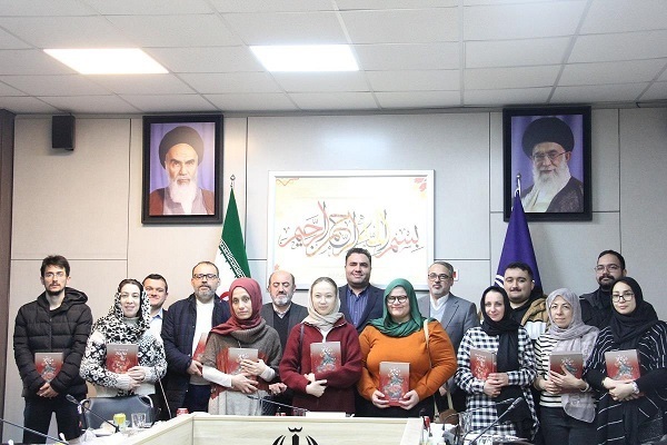 انتشار روز جمعه//// از رخ‌نمایی جایزه ادبی جلال آل‌احمد تا حضور خاقانی در فرهنگستان ادب فارسی