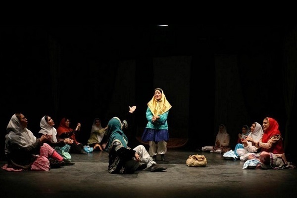هنوز تمام نشده/// از صلابت سرباز وطن در تئاتر فجر تا ترسیم نقشه جهانی‌شدن سینما