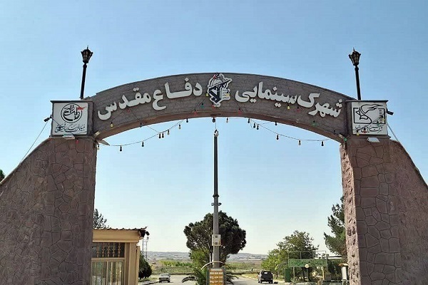هنوز تمام نشده/// از صلابت سرباز وطن در تئاتر فجر تا ترسیم نقشه جهانی‌شدن سینما