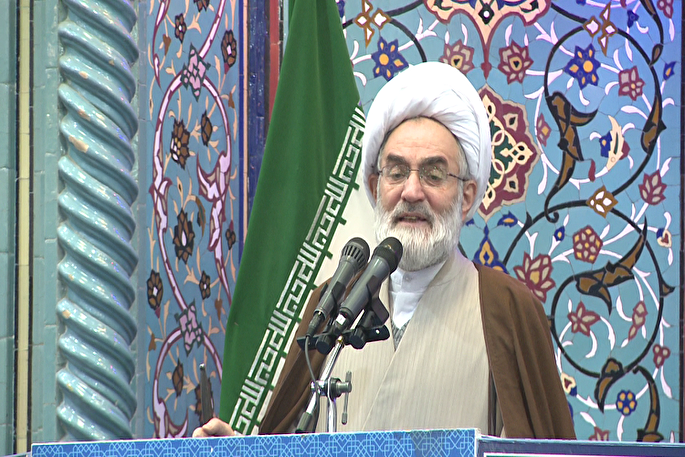 ملت ایران پای آرمان‌های متعالی انقلاب استوار ایستاده است