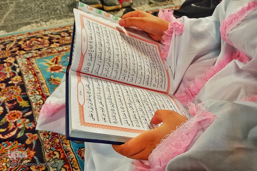 چگونه فرزندانمان را با شیرینی روزه‌داری آشنا کنیم + فیلم