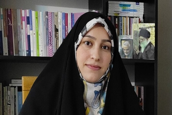 خرق عادت در ادبیات پایداری به نویسنده شجاع نیاز داد+ صوت