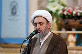 سکوت در برابر ظلم سبب قساوت قلب در برابر جنایت می‌شود