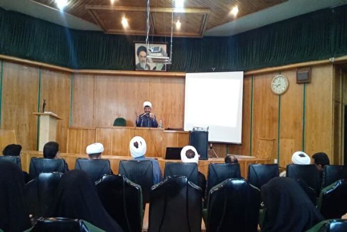 والدین دغدغه معنوی برای فرزندانشان داشته باشند