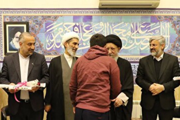 آیت الله نورمفیدی در مراسم آزادسازی زندانیان مالی