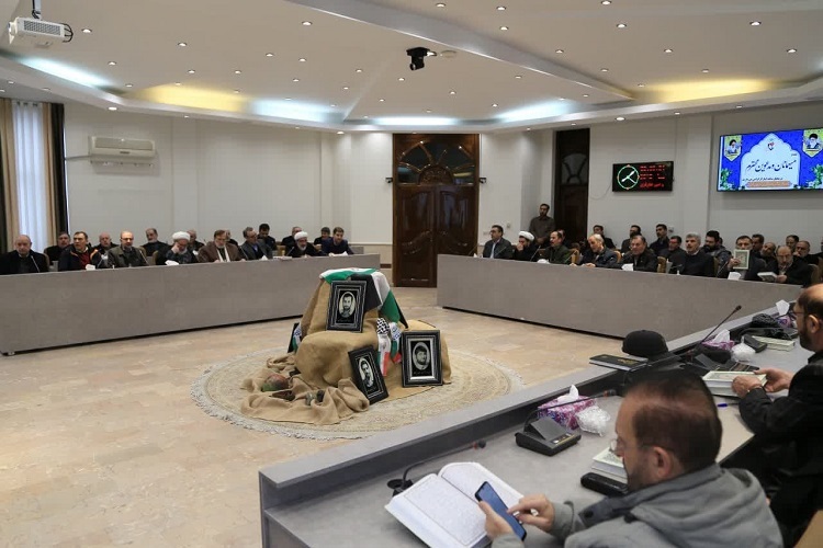 جلسه تفسیر قرآن، مدیران اجرایی آذربایجانشرقی جلسه تفسیر قرآن، مدیران اجرایی آذربایجانشرقی