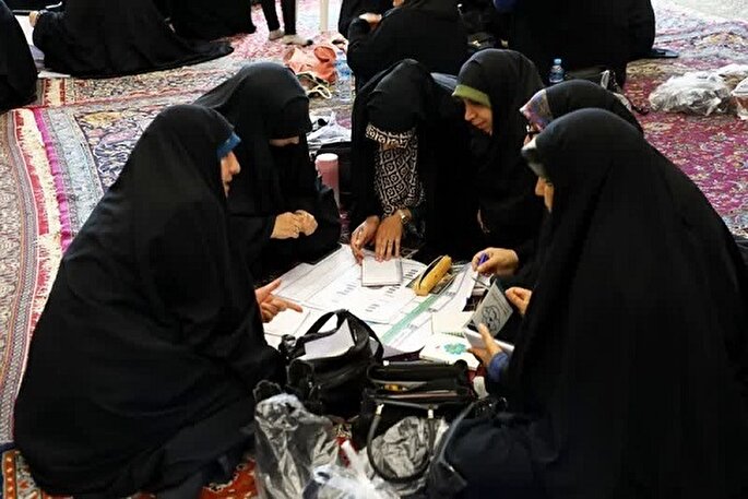  ۶۰۰ بانوی قمی، خادم‌القرآن طرح «زندگی با آیه‌ها» شدند 