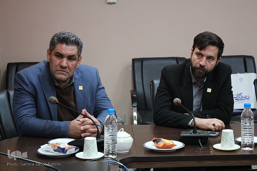 زاهد شفیعی و حامد سیارخلج رئیس و سرپرست جهاددانشگاهی واحد اصفهان