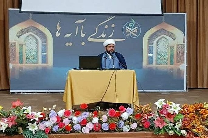 حجت‌الاسلام حاجی اسماعیل، مدیرکل اداره دفتر ادیان و مذاهب سازمان تبلیغات اسلامی