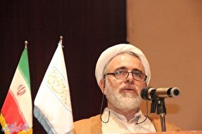 حیا و عفت منحصر به زن یا مرد نیست