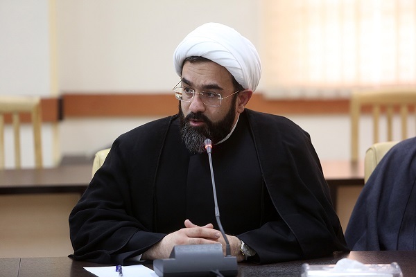 حجت‌الاسلام‌ والمسلمین محمدحسن ذاکری رئیس شورای هماهنگی تبلیغات اسلامی استان قم