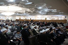 اساتید مرکز قرآن و حدیث آستان مقدس حضرت معصومه(س) تجلیل شدند