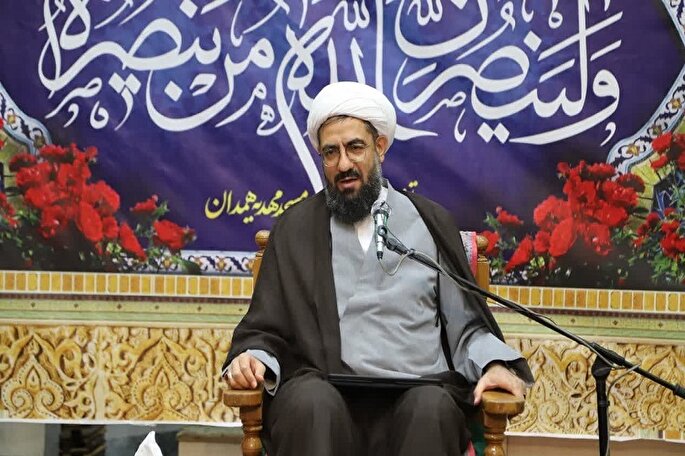 «اهْدِنَا الصِّرَاطَ الْمُسْتَقِيمَ»؛ دعایی برای نجات از گرفتاری‌های دنیا