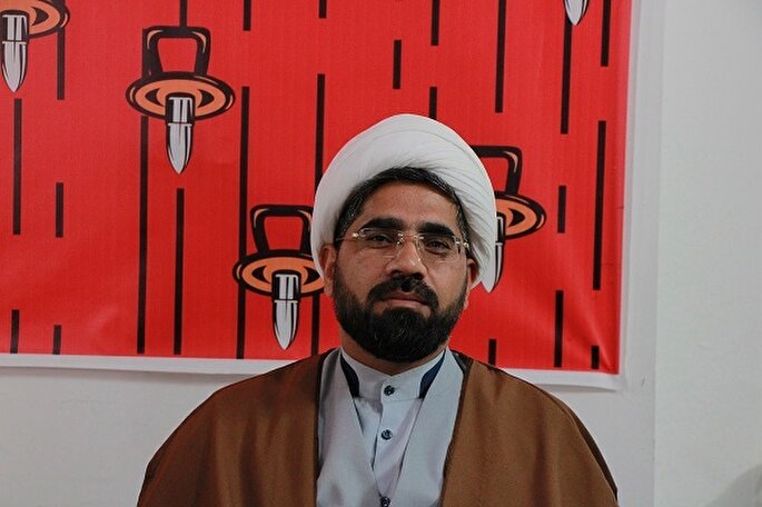 رشد معنوی انسان را در تزار قرآنی قرار می‌دهد