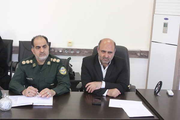 نشست گروه های معارف دانشگاه لرستان