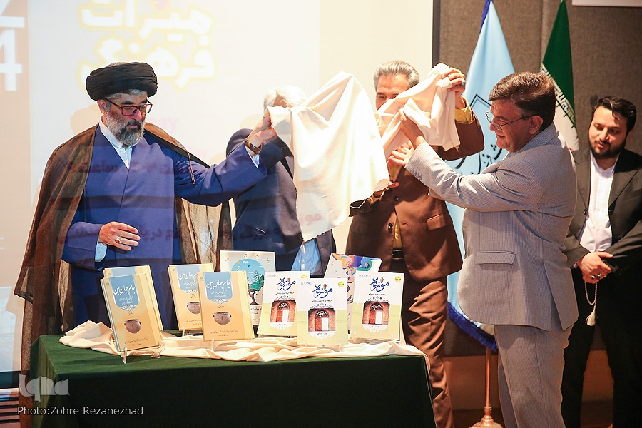 موزه جامع رضوی مکمل زیارت و معرفت باشد