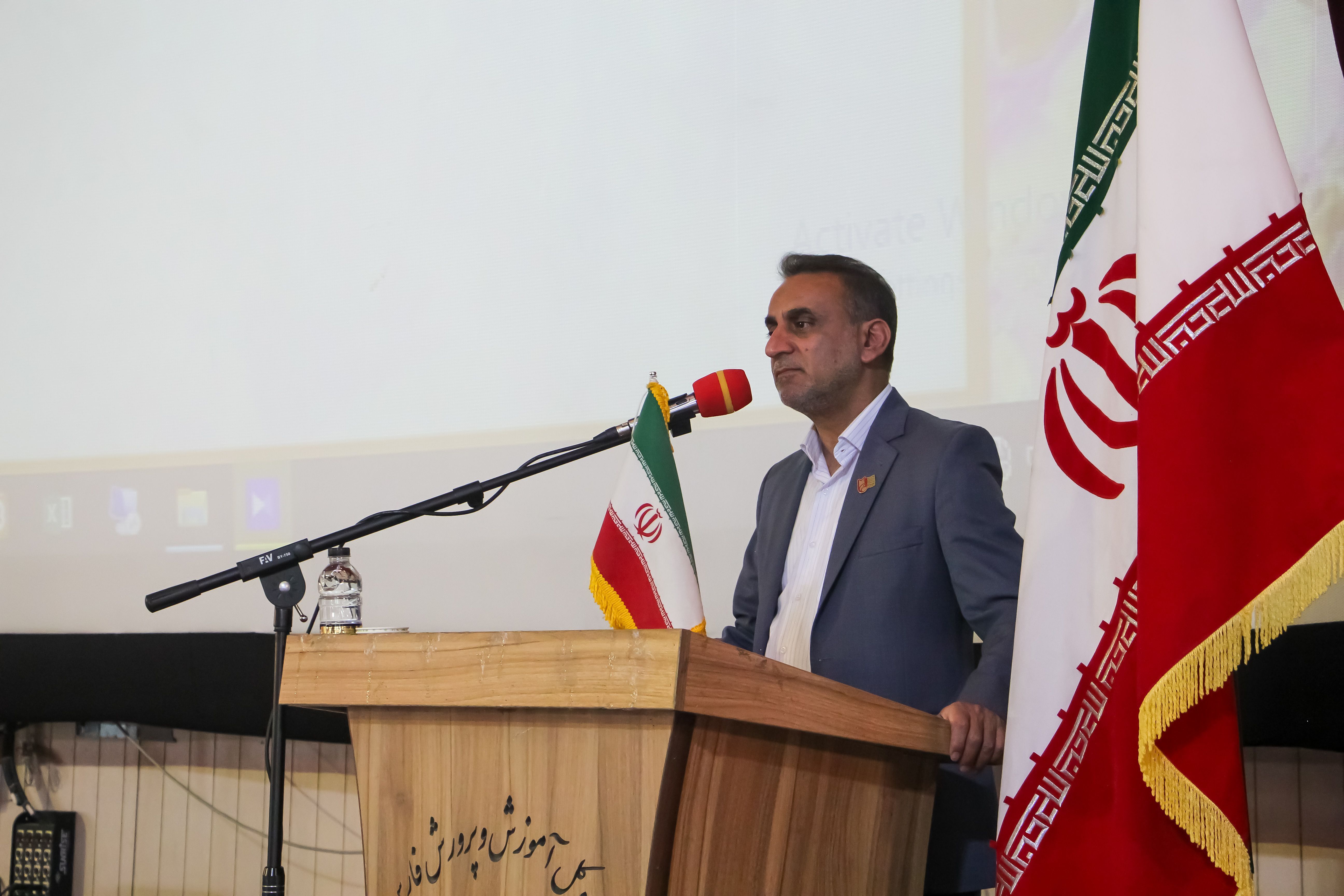 فرشید قاسمی، مدیرکل آموزش و پرورش فارس