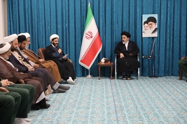 مسئول دفتر نمایندگی ولی‌فقیه در سپاه شهدای آذربایجان غربی با امام جمعه ارومیه دیدار کرد