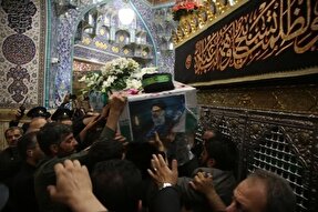 فیلم | آخرین تشرف رئیس جمهور شهید و همراهان به حرم حضرت معصومه(س)