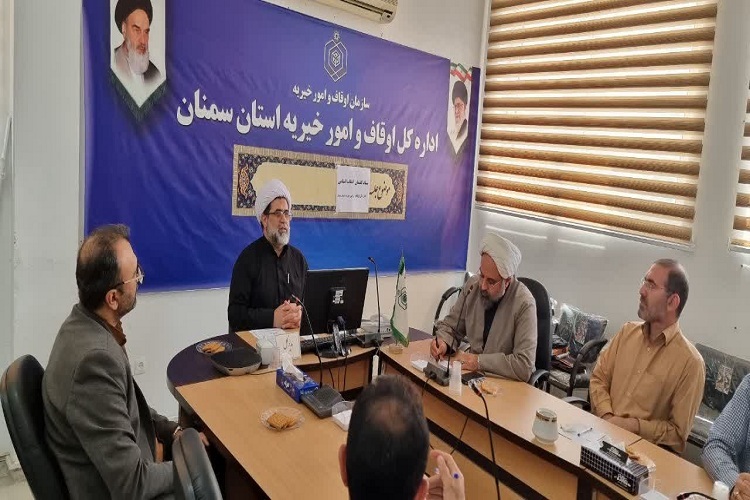 حجت الاسلام علیزاده مدیر کل اواقاف و امور خیریه استان سمنان در ستاد تبیین گفتمان انقلاب اسلامی