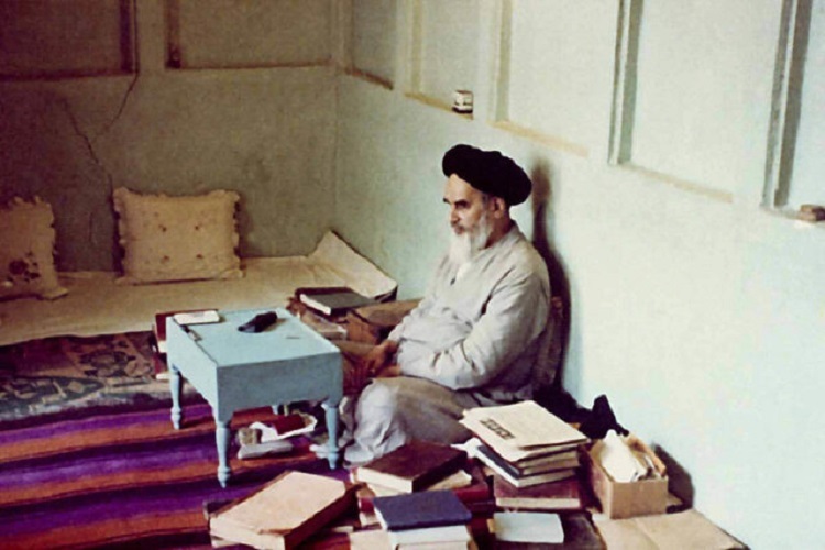‌امام خمینی(ره)