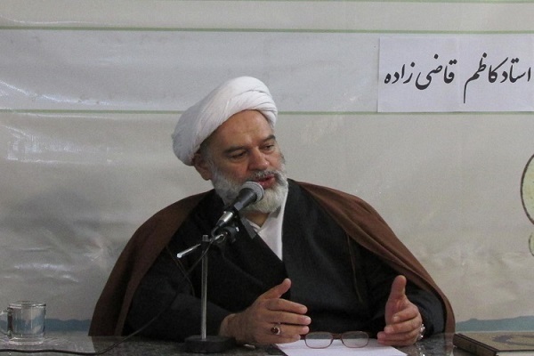 از شیوه تعامل امام خمینی(ره) با پیروان ادیان الهی تا دلایل انتخاب دانشگاه علم و فرهنگ