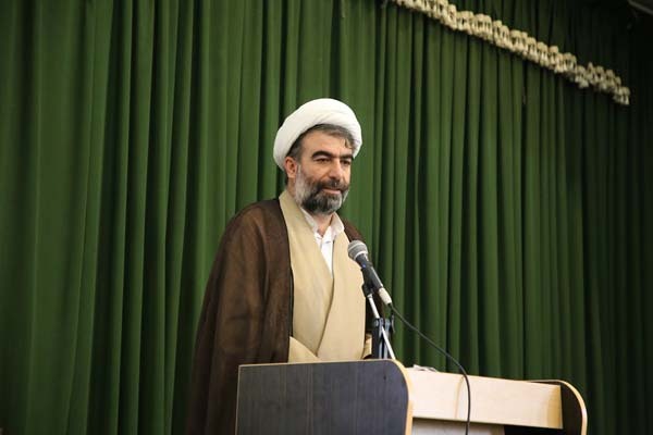 حجت‌الاسلام حبیب حاتمیکن‌کبود، مسئول نهاد نمایندگی مقام معظم رهبری در دانشگاه‌های لرستان