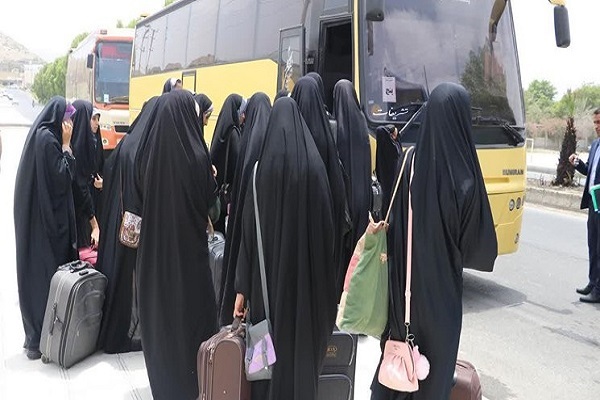 اعزام دانش آموزان به مشهد