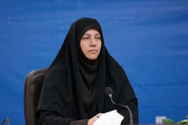 فریبا ولیپوری، مدیرکل امور بانوان و خانواده استانداری لرستان
