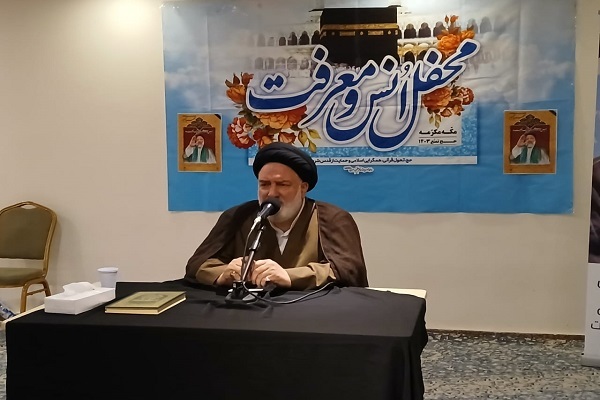 حجت‌الاسلام کریمی: حج تمتع و عمره ذکرالله است + فیلم