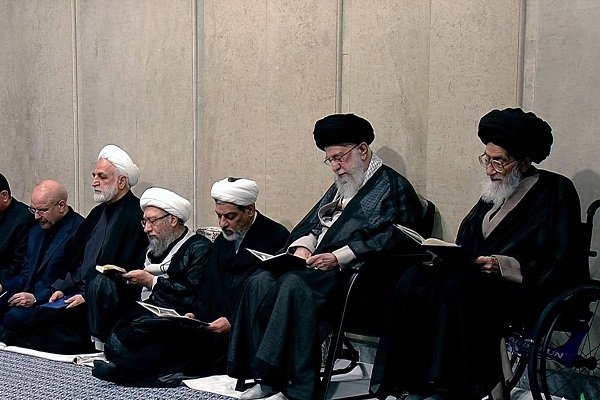مراسم بزرگداشت شهيد جمهور و هیئت همراه از سوی رهبر انقلاب مراسم بزرگداشت شهيد جمهور و هیئت همراه از سوی رهبر انقلاب