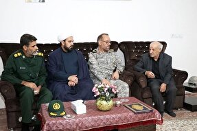فرمانده سپاه شهدای آذربایجان غربی با خانواده شهید جعفرزاده دیدار کرد