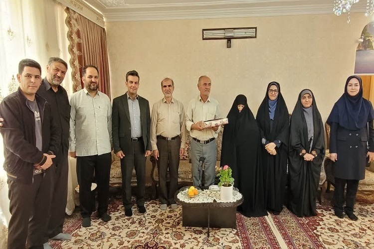 دیدار با علی صیادزاده رزمنده دفاع مقدس همدانی دیدار با علی صیادزاده رزمنده دفاع مقدس همدانی