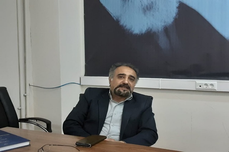 حمید خاورزمینی، جامعه شناس همدانی