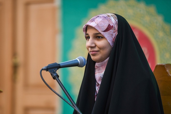 نقش دانشجویان قرآنی در گسترش فضای قرآنی دانشگاه‌ها