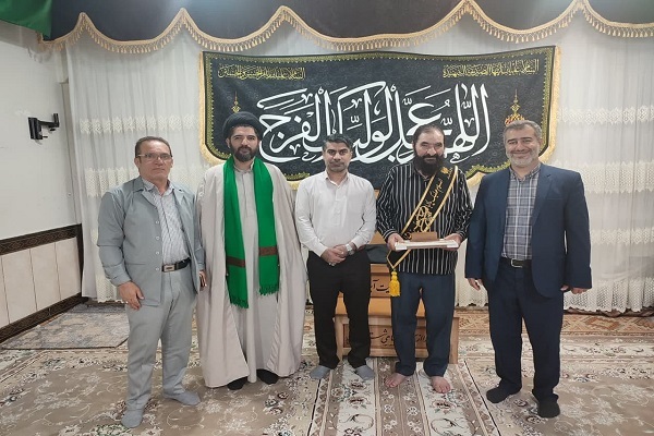 اهدای نشان «حبیب» به پیرغلام  دورود