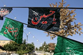 1000 پرچم در معابر عمومی بجنورد در آستانه محرم نصب شد