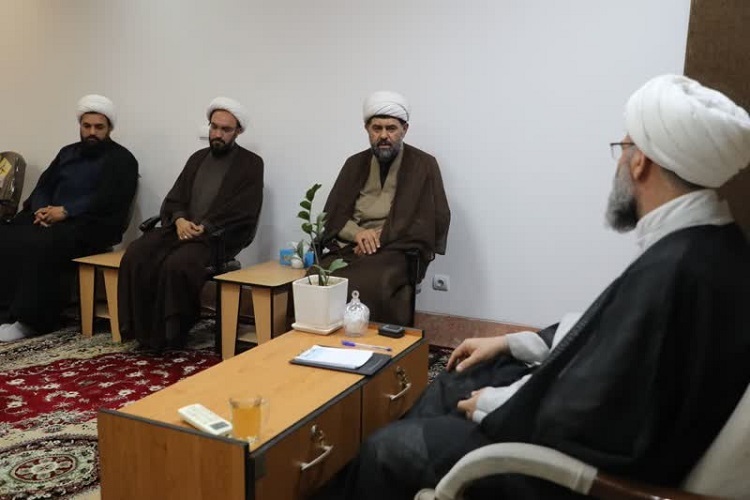 ارسالی//دیدار حجت الاسلام مطیعی نماینده ولی فقیه در سمنان با قائم مقام تبلیغات اسلامی کشور