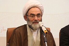 پخش اذان از مساجد دعوت به اقامه نماز است