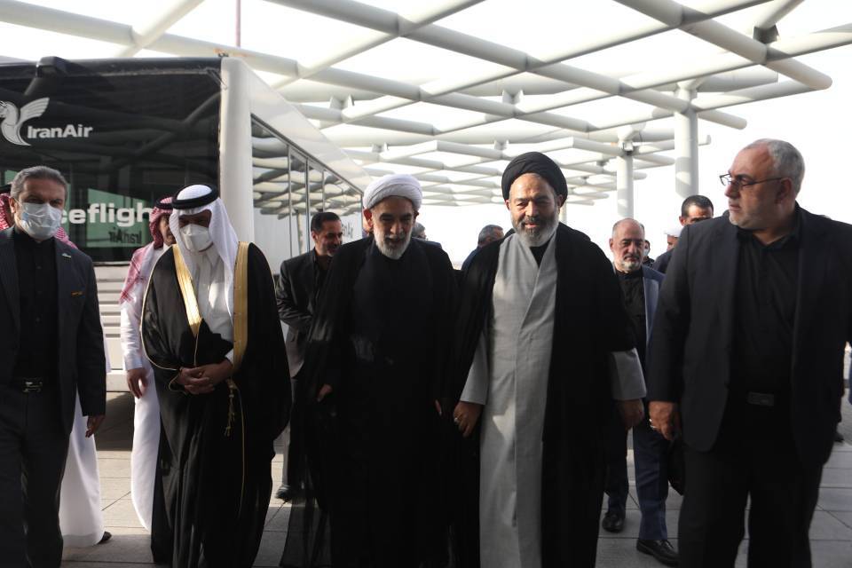 محدودیت منا بزرگ‌ترین مشکل حج؛ رئیس‌جمهور شورای عالی حج را برگزار کند