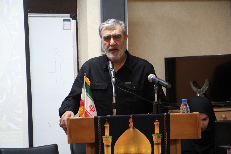 ابراهیم عزیزی، رئیس کمیسیون امنیت ملی و سیاست خارجی مجلس شورای اسلامی
