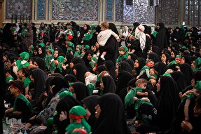 عکس | مراسم شیرخوارگان حسینی در حرم رضوی