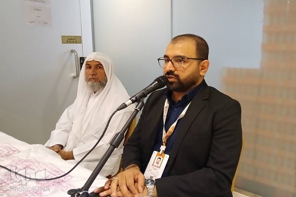 چهارشنبه//عزتمندی کشور با تلاوت قرآن در بین زائران سایر کشورها
