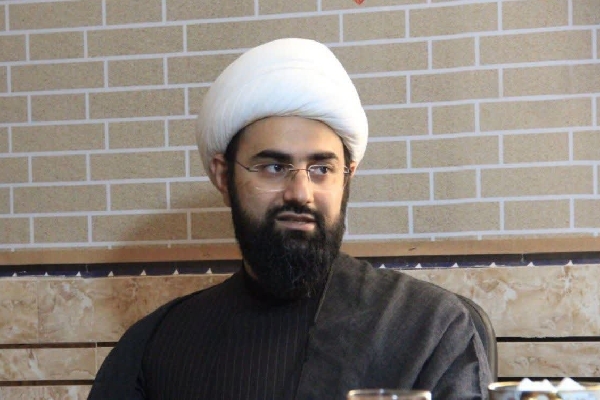 حجت‌الاسلام احسان مؤمنی، امام جمعه چگنی