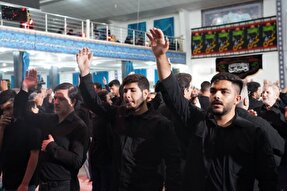 عکس | سومین شب عزاداری امام حسین(ع) در حسینیه ثارالله خرم‌آباد